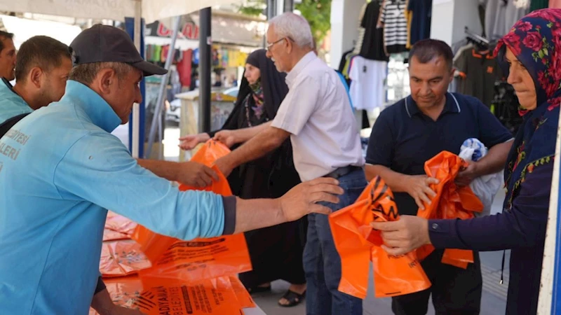 Adıyaman Belediyesi’nden 70 bin kurban atık poşeti  - Videolu Haber