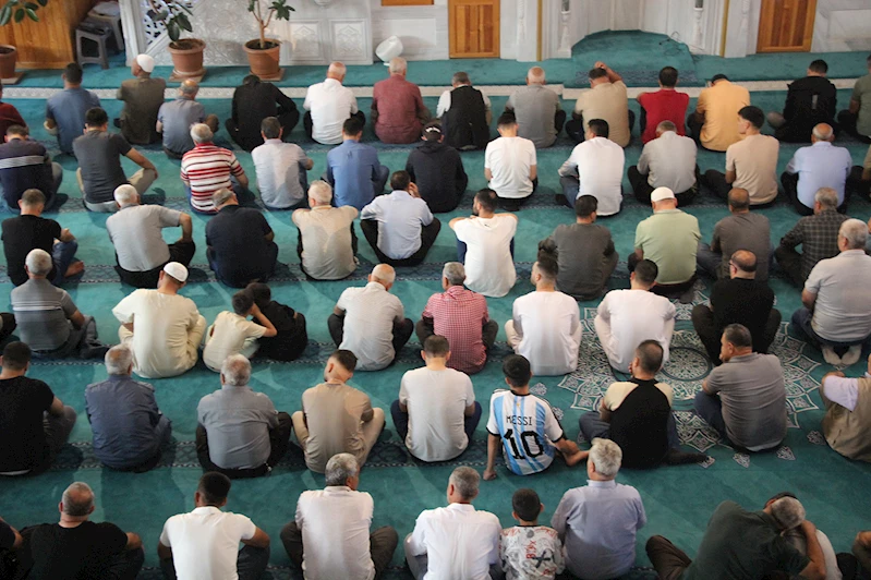 Kurban; paylaşmak, yardımlaşmak ve kardeşliktir