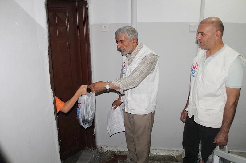 Yetimler Vakfı kurban etlerini Diyarbakır