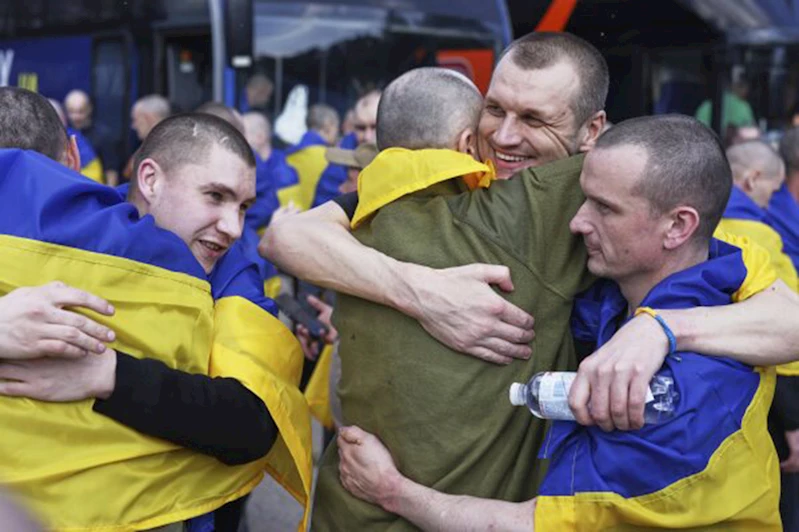 Rusya- Ukrayna arasında esir takasının ilk aşaması gerçekleşti 