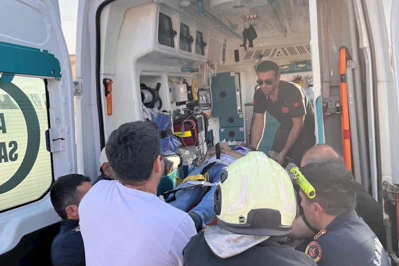 Mardin’de cip ile hafif ticari araç çarpıştı: Biri ağır 9  yaralı