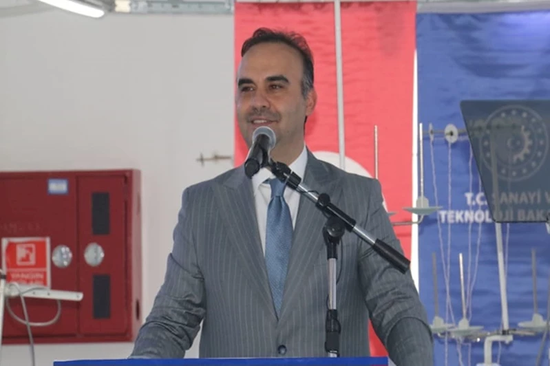 Bakan Kacır: Türkiye