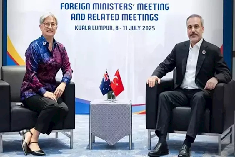 Dışişleri Bakanı Fidan, Avustralyalı mevkidaşı ile görüştü