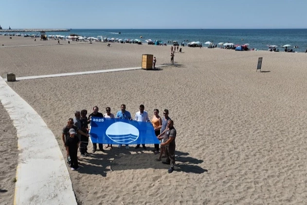 Bursa sahillerinde ‘Mavi Bayrak’ dalgalanıyor