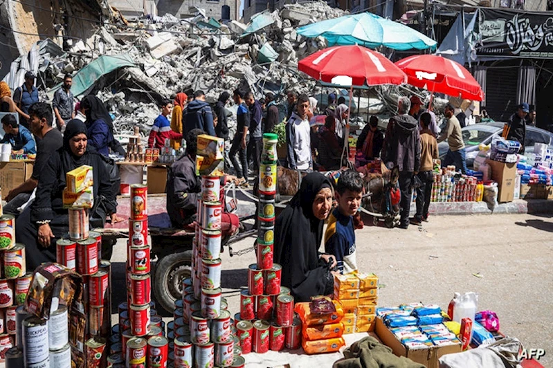 Gazze’de paranın hükmü kalmadı: Hayatta kalmanın yeni adı takas