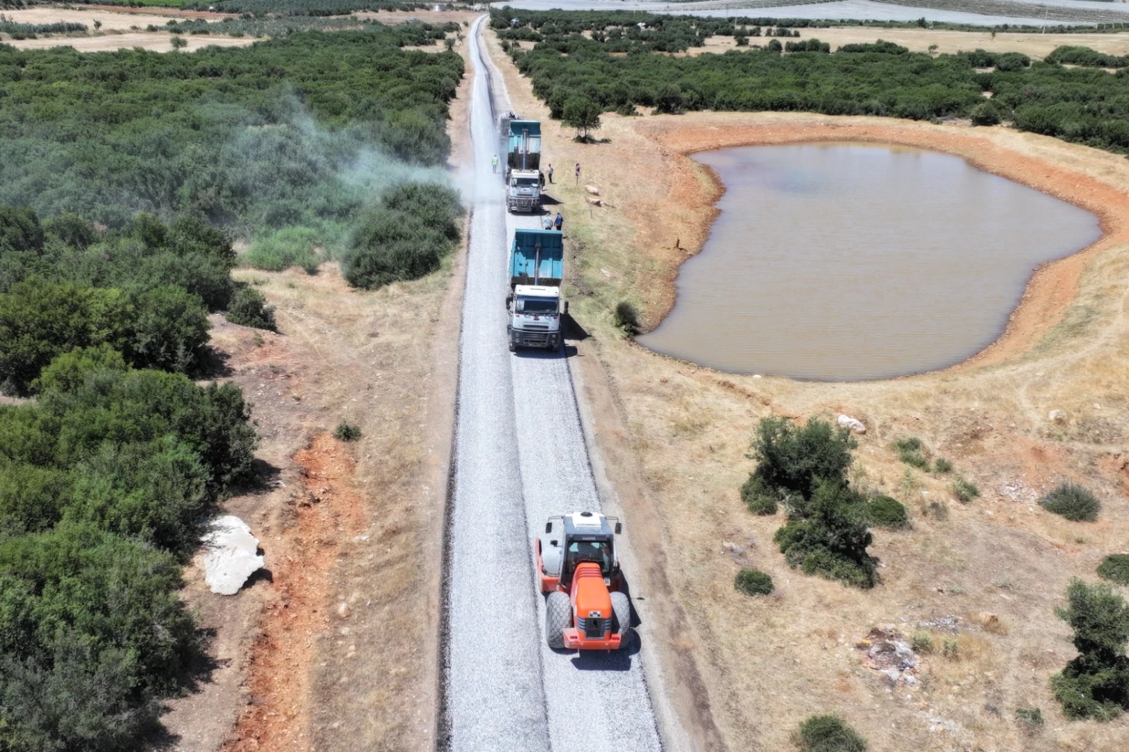 Manisa Büyükşehir’den ilçelere asfalt atağı