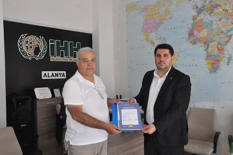 HÜDA PAR Antalya İl Başkanı Durmaz, Alanya’da 