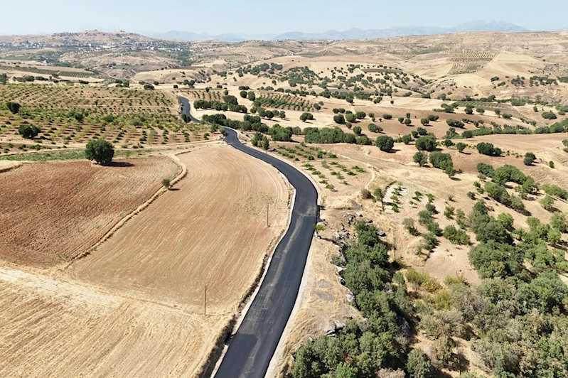 Vali Kızılkaya: Yaptığımız her yol, yeni bir gelişme hikâyesidir