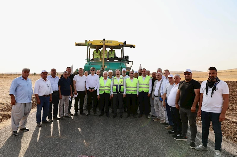 Siirt’te Kurtalan–Kayabağlar yolu sıcak asfaltla buluşuyor