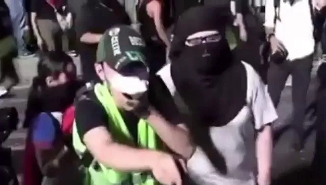 Saraçhane’de “Şeriat İsteyenler Asılacak” Diyen Çocuk Tutuklandı