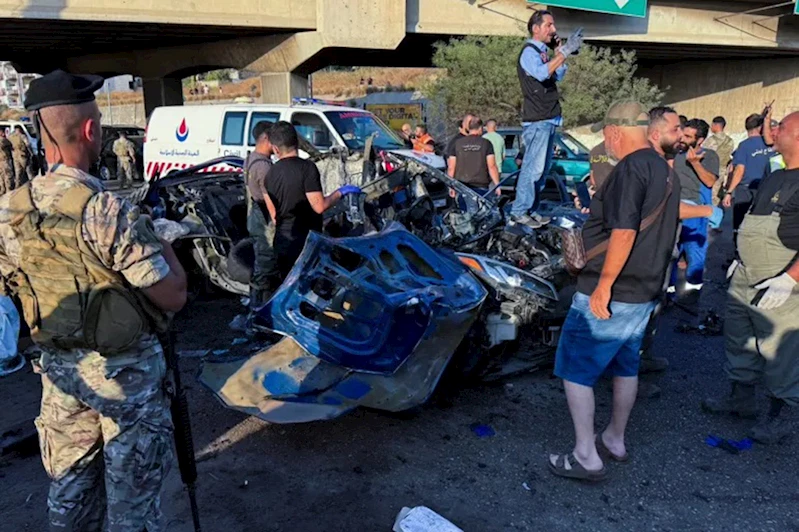 Siyonist işgalciler Lübnan