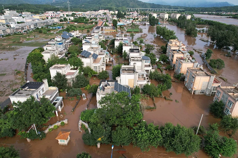 Çin’de şiddetli yağışlar sele yol açtı: 30 ölü
