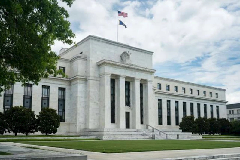 ABD Merkez Bankası politika faizini sabit tuttu