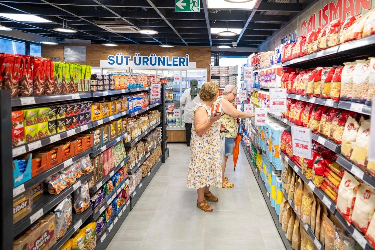 İZMAR’ın 9. şubesi Kemeraltı’nda hizmete girdi