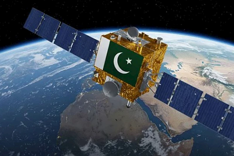 Pakistan dördüncü gözlem uydusunu fırlattı