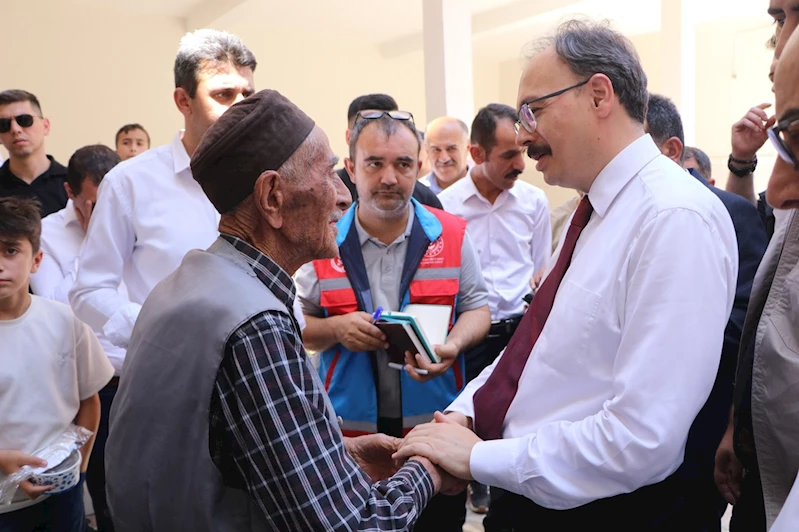 Siirt’te mahalle buluşmalarının 11’incisi Dumlupınar Mahallesi’nde gerçekleştirildi