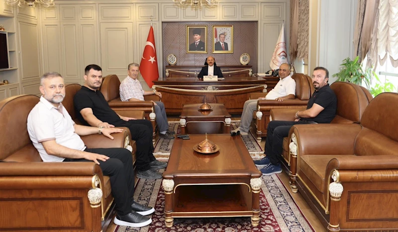  Adıyaman Kent Konseyi’nden Vali Dr. Osman Varol’a ziyaret 