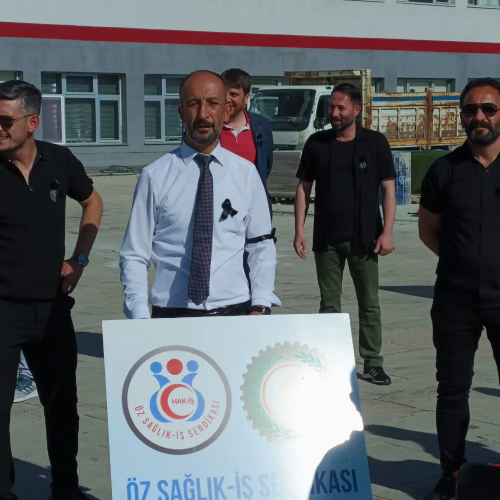Öz Sağlık-İş’ten Şehitler İçin Anlamlı Duruş: Eylemler Ertelendi, Şehitler İçin Tek Yürek Olundu