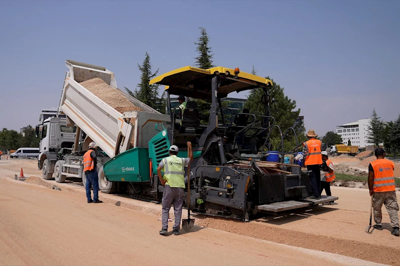 Elazığ’da trafik akışını rahatlatmak amacıyla başlatılan çalışmalar sürüyor