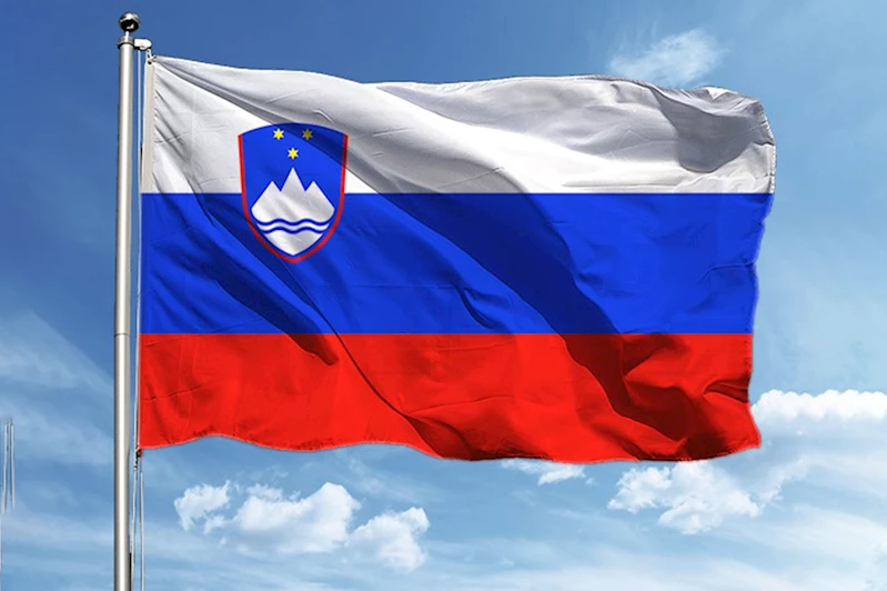 Slovenya, siyonist terör rejimi  ile silah ticaretine son verdi