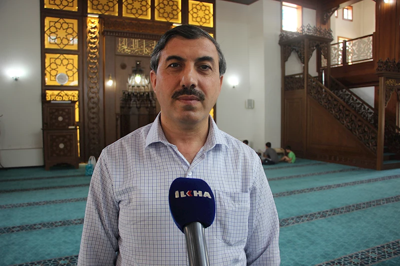 Gaziantep İl Müftü Yardımcısı Aktan: Namaz olmazsa olmazlarımızdandır