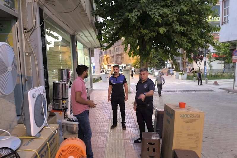 Siirt’te zabıta ekipleri iş yerlerini denetledi