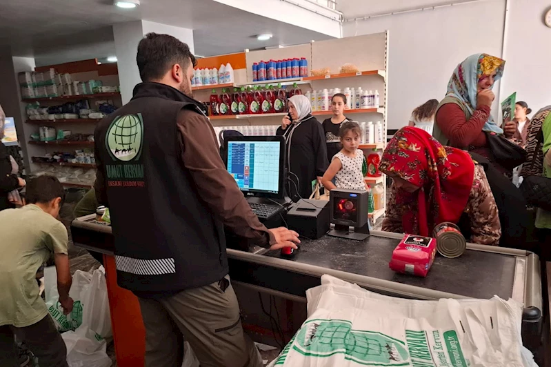 Umut Kervanı’ndan Van’da 170 aileye yardım