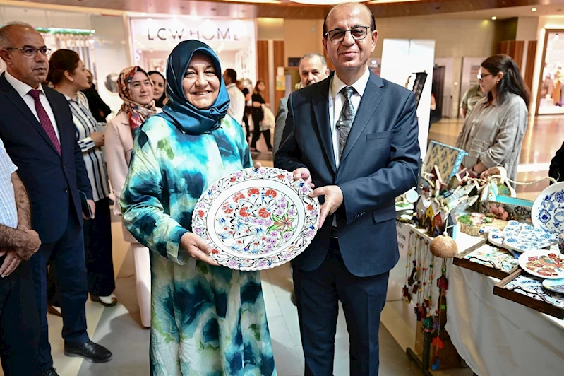 Kadınların el emeği göz nuru eserleri 