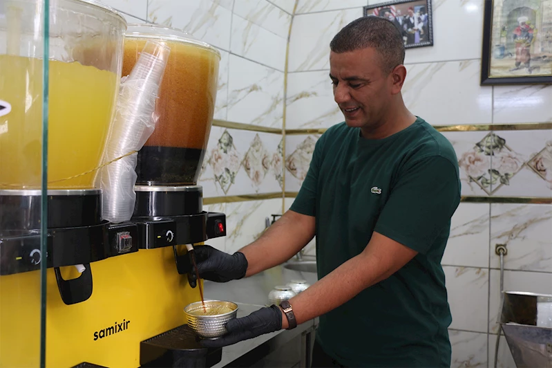 Şanlıurfa’da meyan şerbeti geleneği 50 yılı aşkın süredir sürüyor