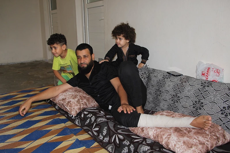 Yatağa bağlı kalmış 4 çocuk babası, ameliyat için hayırseverlerden yardım bekliyor