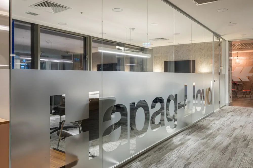 İzmir’de Kriz: Hapag-Lloyd Operasyonlarını Kapattı, 300 Kişi İşsiz