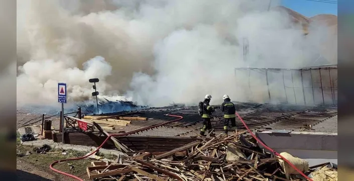 Palandöken Kayak Merkezi’nde yangın paniği