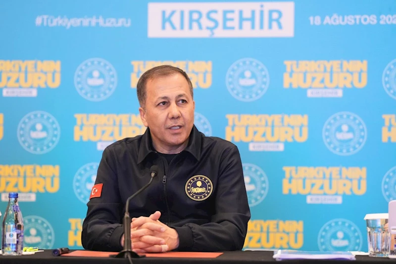 Kutsal kitaba hakaret eden ve çocukları istismar eden şahıs yakalandı  - Videolu Haber