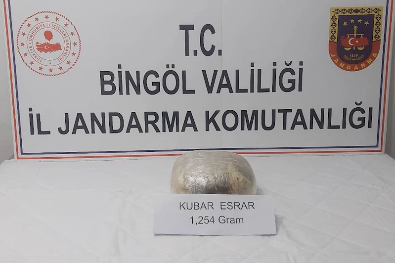 Bingöl’de 1 kilo 254 gram esrar ele geçirildi