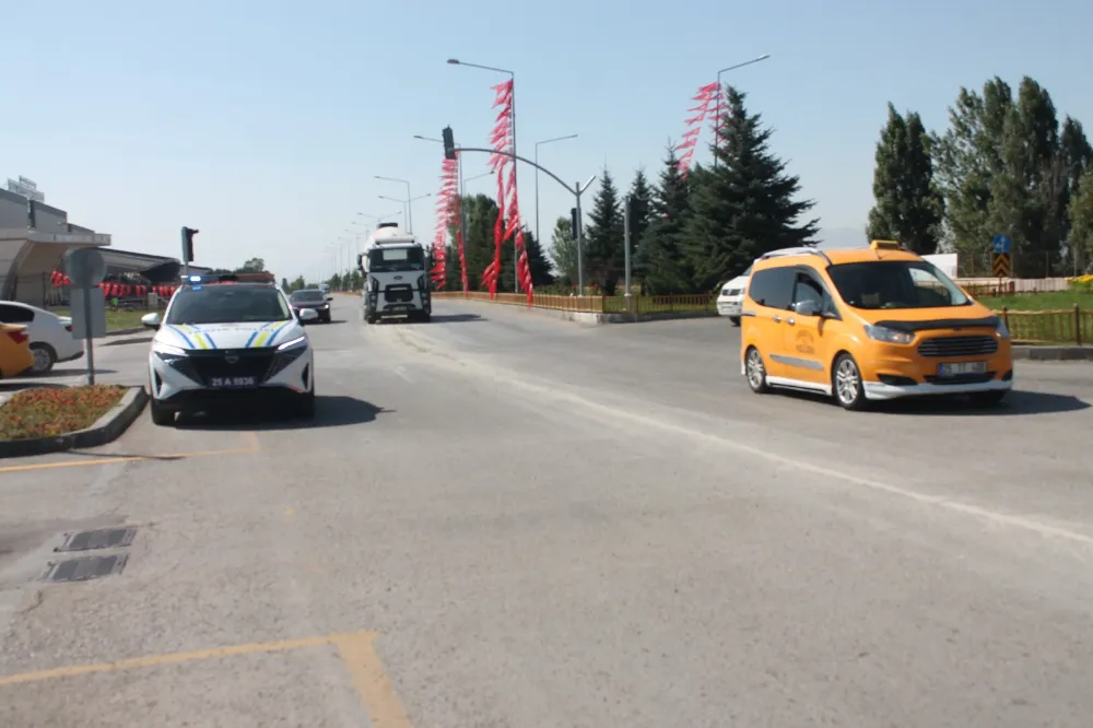 Beton mikserleri ciddi bir şekilde kazaya davetiye çıkarıyor…