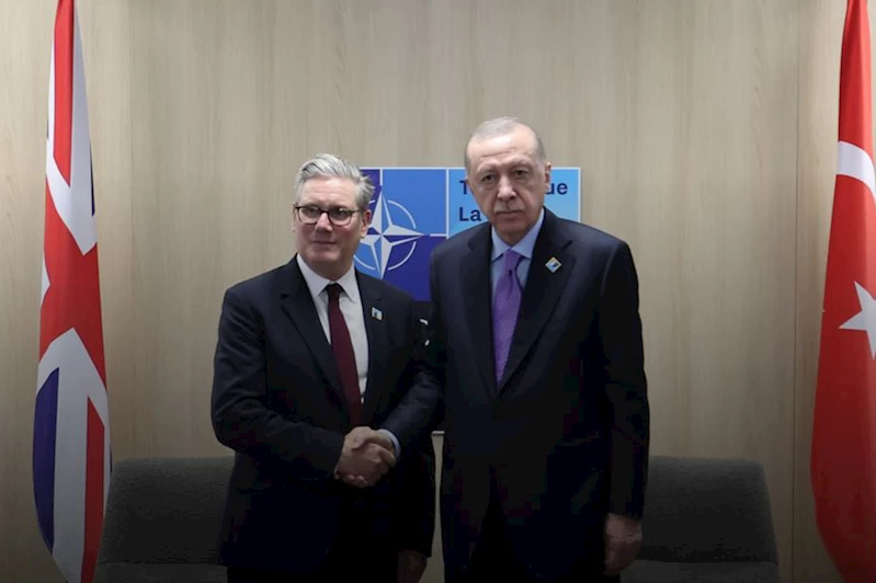 Cumhurbaşkanı Erdoğan, İngiltere Başbakanı Starmer ile görüştü