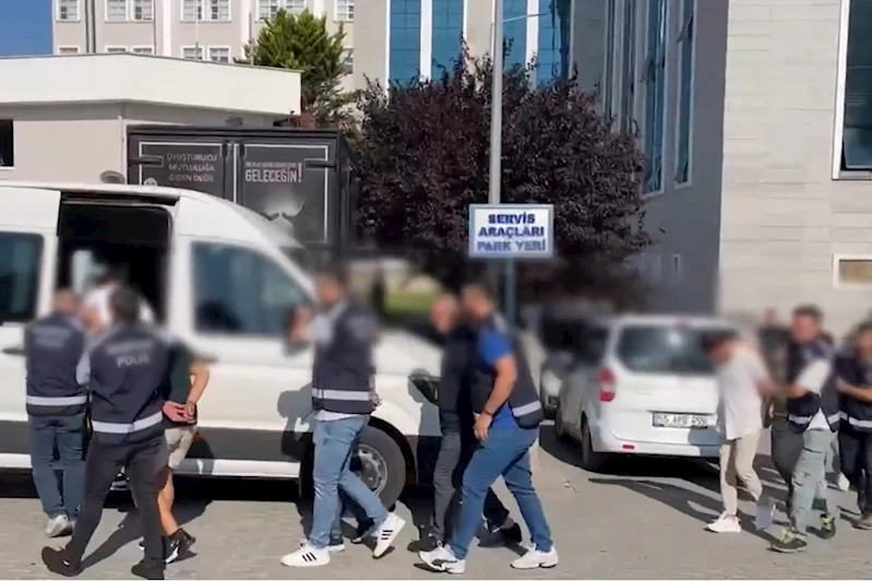 Yerlikaya: Nitelikli dolandırıcılık şebekelerine yönelik operasyonlarda 102 kişi tutuklandı