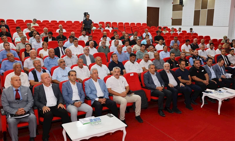 Besni’de Muhtarlarla İstişare Toplantısı gerçekleştirildi 