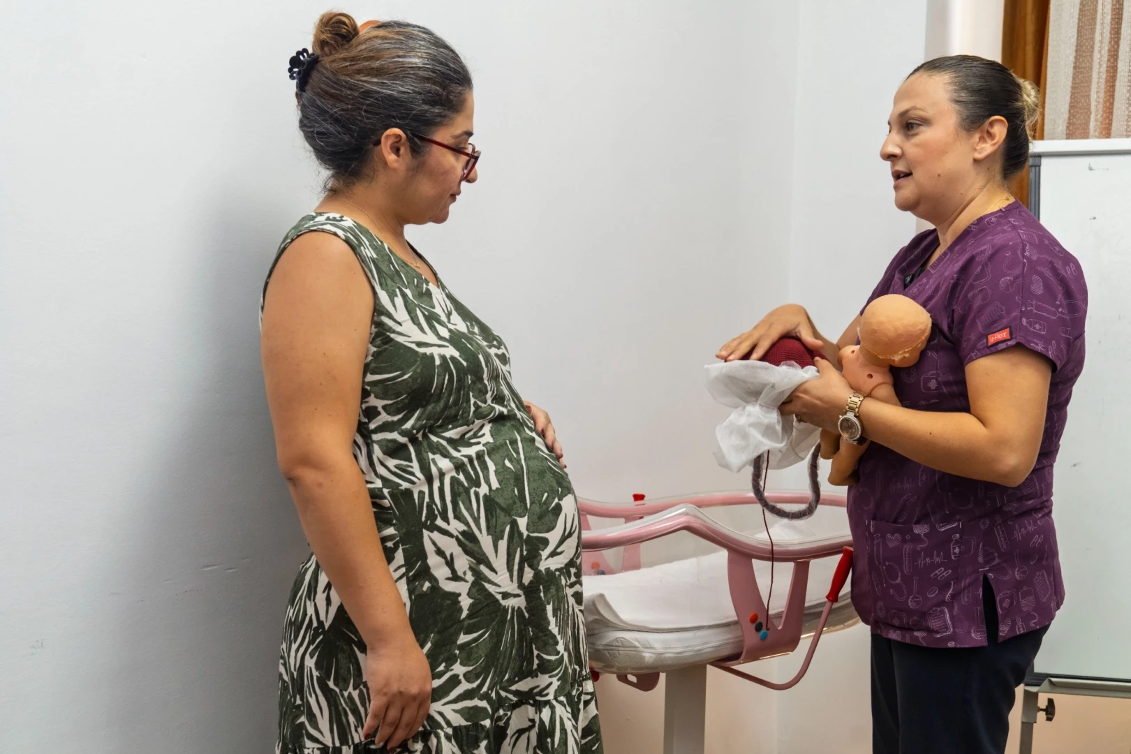 Eşrefpaşa Hastanesi’nde Gebelik Okulu açıldı