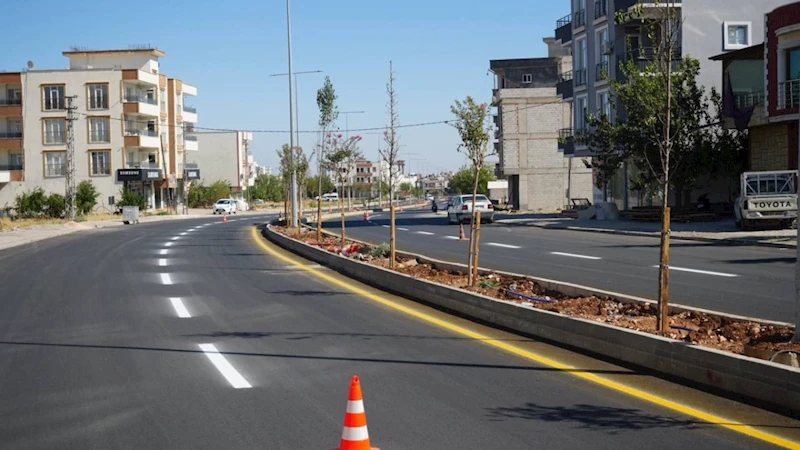 Adıyaman Belediyesi’nden 3. Çevre Yolu’nda yol çizgi ve tabela düzenlemesi  - Videolu Haber