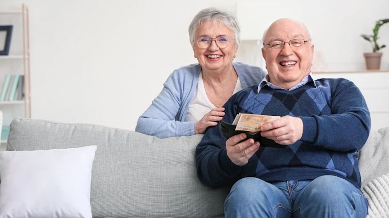 Emekli Promosyonları Güncellendi: Bankalar 35 Bin TL’ye Varan Ödemeler Sunuyor 