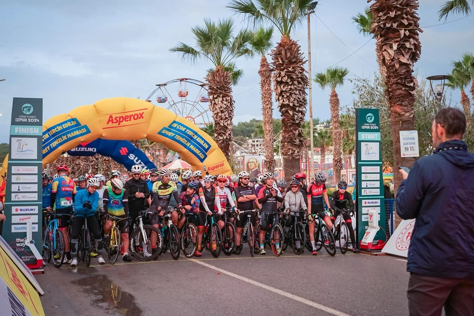 Bisiklet tutkunları hafta sonu Sığacık