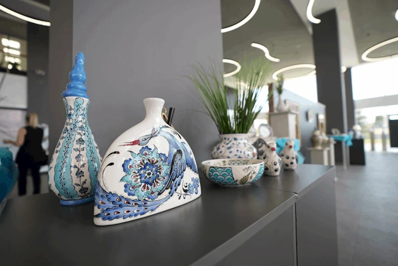 ‘Mavinin Lâl Hali’ Sanatseverlerle Buluştu