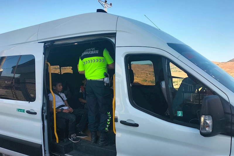Bingöl’de okul çevrelerinde güvenlik ve trafik denetimleri sıkılaştırıldı
