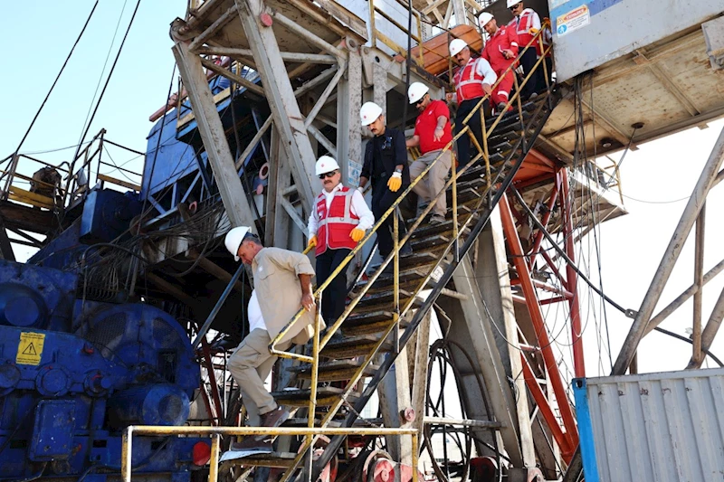 Vali Osman Varol, Boğazkaya Köyü’nde sondaj çalışmalarını yerinde inceledi  