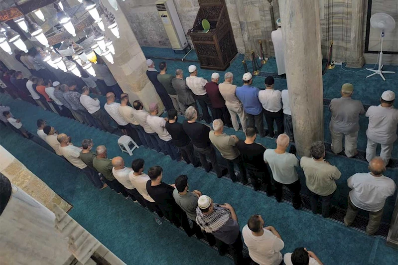 Tarsus’ta Gazze için dua programı düzenlendi