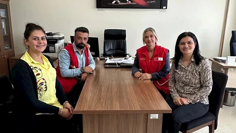 Kızılay Kars Şubesi’nden Okullara Ziyaret ve Destek Mesajı