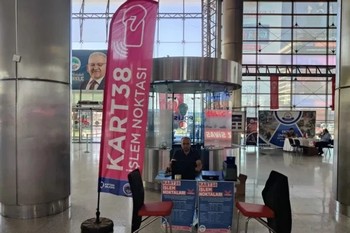 Kayseri Büyükşehir’den Üniversitelilere Sıcak Karşılama