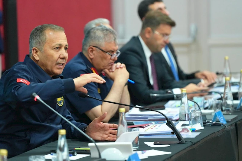 Adıyaman ve 73 ilde dev operasyon: Binlerce şüpheli yakalandı 