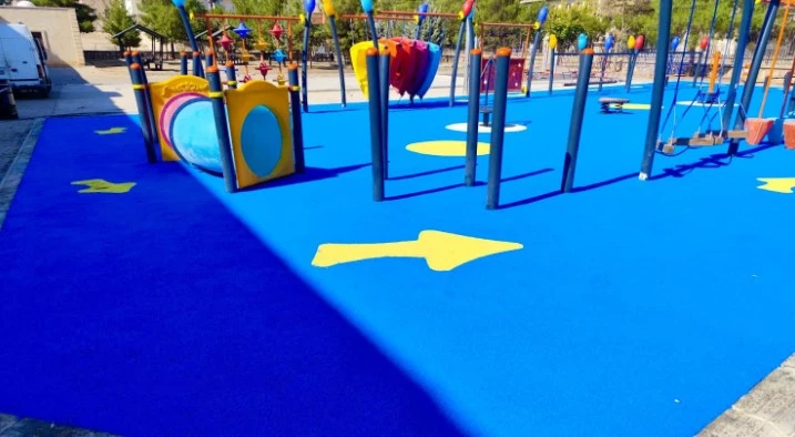 Midyat’ta Mahallelere Yeni Nesil Parklar